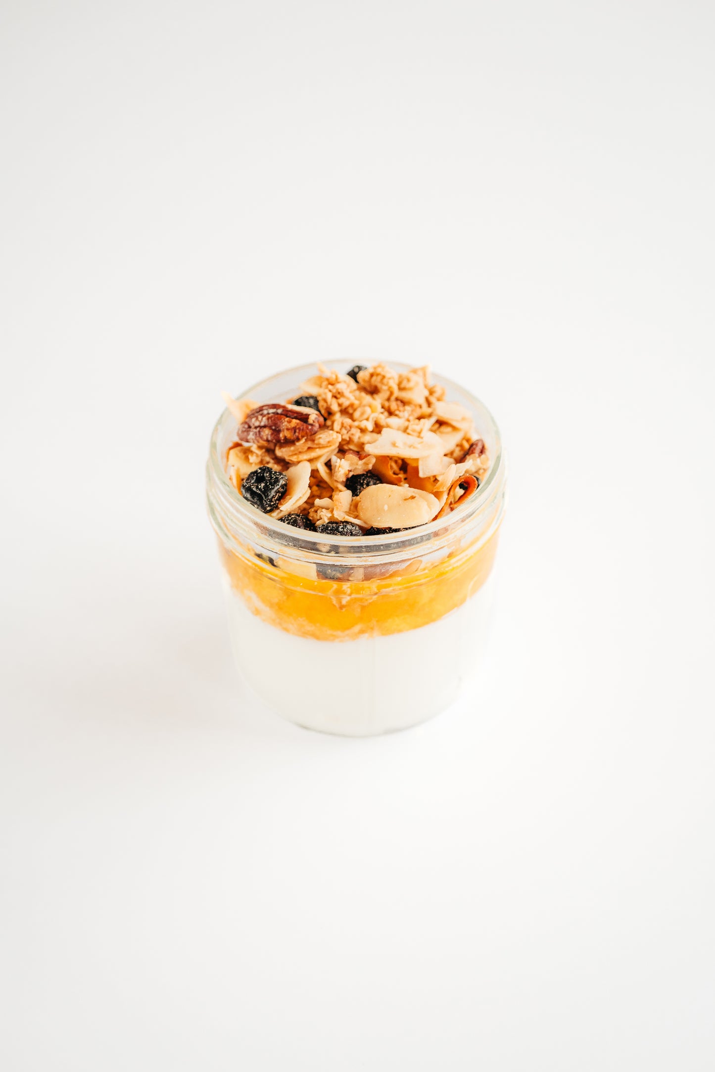 MANGO & PASSIONFRUIT GRANOLA POT