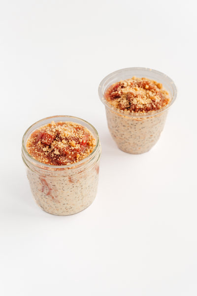 APPLE CRUMBLE PROTEIN OVERNIGHT OATS